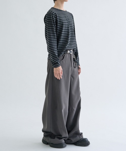 EPNK（イーピーエヌケー）の「Seamcurve slacks / シームカーブスラックス（スラックス・メンズ・チャコールグレー/ブラック・MEDIUM/LARGE/SMALL）」の11枚目の写真