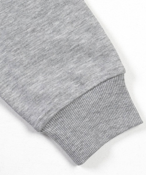HANGTEN（ハンテン）の「【HANGTEN/ハンテン】裏毛ワンポイント刺繍トレーナースウェット クルーネック サーフ カジュアル ストリート アメカジ（スウェット・メンズ・グリーン/グレー/ベージュ/ネイビー・MEDIUM/LARGE/X-LARGE）」の7枚目の写真