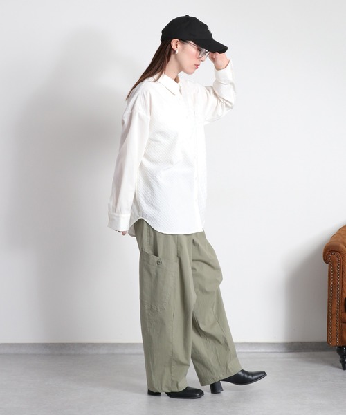 cepo（セポ）の「BLUEDY クマ刺繍ギンガムチェックシャツ（シャツ/ブラウス・レディース・オフホワイト/チャコールグレー・M）」の21枚目の写真