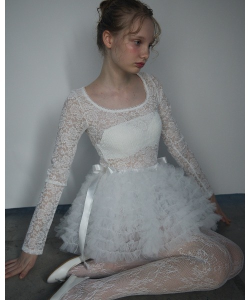 lilLilly（リルリリー）の「オフショルチャームパーカー（パーカー・レディース・ブルー/ホワイト・FREE）」の7枚目の写真