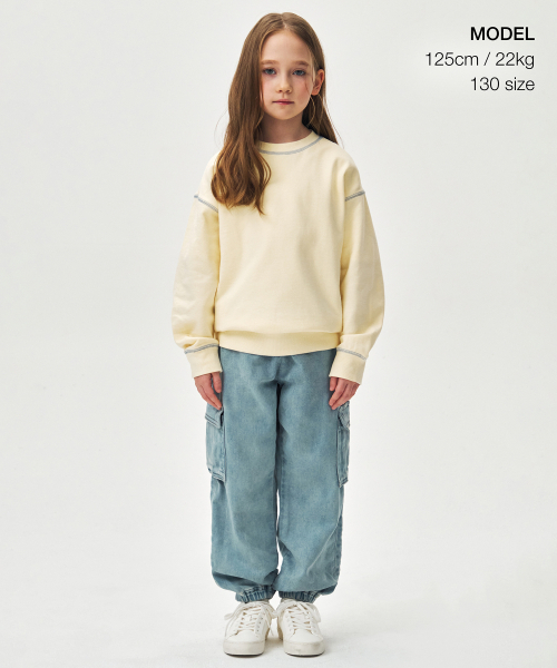 MUSINSA STANDARD KIDS（ムシンサスタンダードキッズ）の「コントラストカバー ステッチ スウェットシャツ [レモンクリーム]（スウェット・レディース・その他・110/120/130/140/150/160）」の2枚目の写真