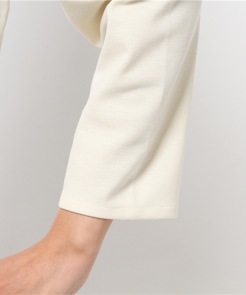 ikka(イッカ)の「Sdv ポケ付きTブラウス(シャツ/ブラウス・レディース・オフホワイト/チャコールグレー・LARGE/MEDIUM)」の5枚目の写真