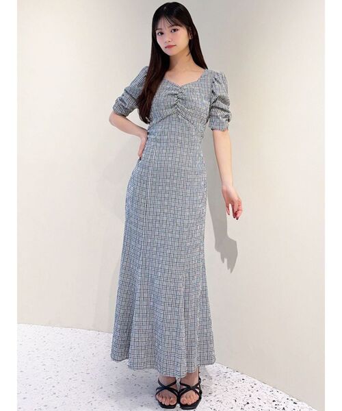 RESEXXY（リゼクシー）の「バックオープンマーメイドワンピース（ワンピース・レディース・その他1/レッド/ホワイト・FREE）」の10枚目の写真