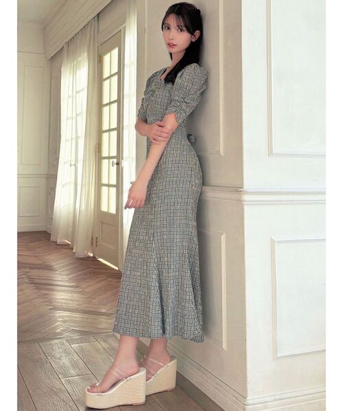 RESEXXY（リゼクシー）の「バックオープンマーメイドワンピース（ワンピース・レディース・その他1/レッド/ホワイト・FREE）」の17枚目の写真