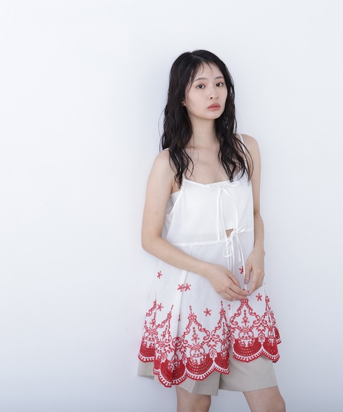 N.（N. Natural Beauty Basic）（エヌエヌナチュラルビューティーベーシック）の「エンブロイダリーキャミチュニック（キャミソール・レディース・ホワイト×レッド/ホワイト×ブラック/ブラック×ホワイト・MEDIUM）」の16枚目の写真