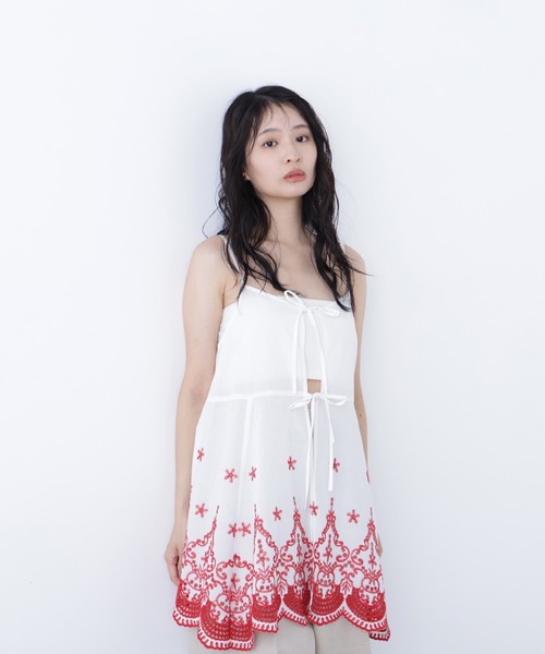 N.（N. Natural Beauty Basic）（エヌエヌナチュラルビューティーベーシック）の「エンブロイダリーキャミチュニック（キャミソール・レディース・ホワイト×レッド/ホワイト×ブラック/ブラック×ホワイト・MEDIUM）」の22枚目の写真