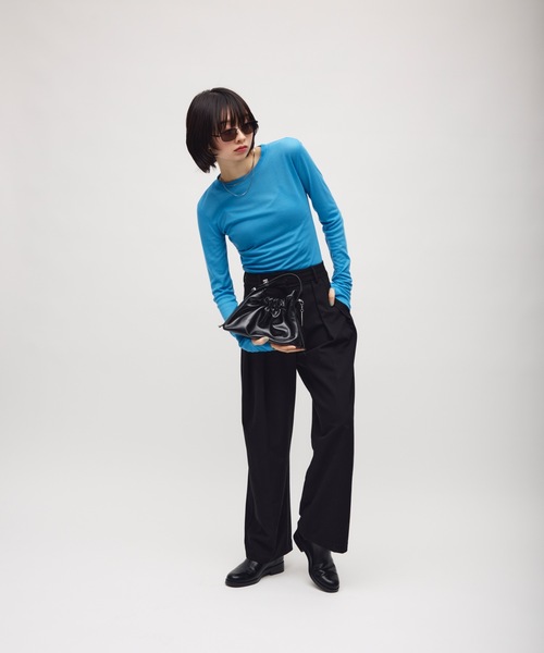 TONER（トナー）の「ミニギャザー巾着バッグ/ロゴプレート付き（ショルダーバッグ・レディース・レッド/ブラウン/ブラック・FREE）」の19枚目の写真