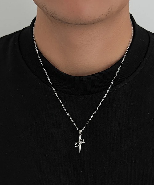 ARCHIVER（アーカイバ）の「【Bz】EK535/シルバークロス＆リングトップネックレス/メンズ(NEZ)（ネックレス・メンズ・シルバー・FREE）」の4枚目の写真