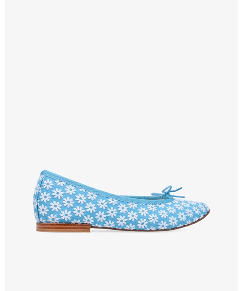 Repetto(レペット)の「Cendrillon Haute バレエフラット - EUサイズ / V374FLEURS(バレエシューズ・レディース・ライトブルー・38/37/36/35/34)」の4枚目の写真
