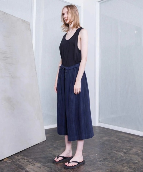 VOAAOV(ヴォアーブ)の「【VOAAOV】TWEED / STRIPE - SET UP Wide Cropped Pants(その他パンツ・メンズ・ネイビー/ブラウン・2/1)」の13枚目の写真