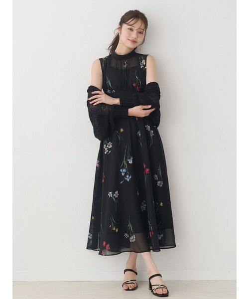 MERCURYDUO（マーキュリーデュオ）の「花柄バックレースアップワンピース（ワンピース・レディース・ブラック/イエロー/ライトグレー・MEDIUM/SMALL）」の8枚目の写真