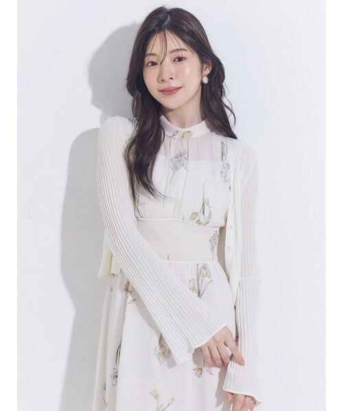 MERCURYDUO(マーキュリーデュオ)の「花柄バックレースアップワンピース(ワンピース・レディース・ブラック/イエロー/ライトグレー/アイボリー/ブラウン・MEDIUM/SMALL)」の6枚目の写真