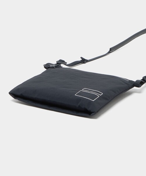 BEAUTY&YOUTH UNITED ARROWS（ビューティーアンドユースユナイテッドアローズ）の「＜BLANKOF＞サコッシュ バッグ 10（ショルダーバッグ・メンズ・ネイビー・FREE）」の8枚目の写真
