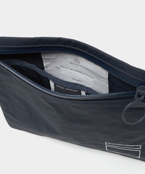 BEAUTY&YOUTH UNITED ARROWS（ビューティーアンドユースユナイテッドアローズ）の「＜BLANKOF＞サコッシュ バッグ 10（ショルダーバッグ・メンズ・ネイビー・FREE）」の10枚目の写真