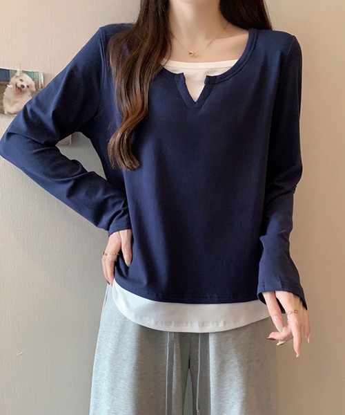 2ly2(トゥーリートゥー)の「レイヤード風 Vネックトップス(Tシャツ/カットソー・レディース・ネイビー/グレー/ボルドー/ブラック・FREE)」の3枚目の写真