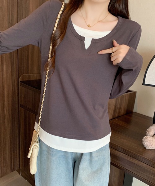 2ly2(トゥーリートゥー)の「レイヤード風 Vネックトップス(Tシャツ/カットソー・レディース・ネイビー/グレー/ボルドー/ブラック・FREE)」の6枚目の写真