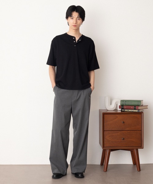 LUCY(ルーシー)の「LUCY/【26年春夏新作】リングドットヘンリーネックリブT(Tシャツ/カットソー・メンズ・ブラック/ブラウン/ブラック系1・LARGE/MEDIUM)」の13枚目の写真
