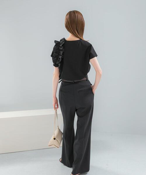 URBAN RESEARCH ROSSO WOMEN(アーバンリサーチ ロッソ)の「フリルドッキングTEEブラウス(Tシャツ/カットソー・レディース・オフホワイト/グレー/ブラック・FREE)」の20枚目の写真