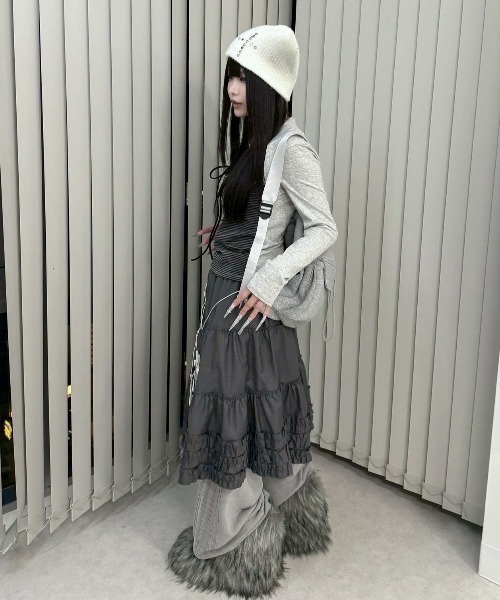 Never mind the XU / Chikashitsu+（ネバーマインド ザ エックスユー / チカシツプラス）の「【nmtc+】bolero tight dot tops / 【エヌエムティーシープラス】ボレロタイトドット長袖Ｔシャツ <着用動画あり>（Tシャツ/カットソー・レディース・グレー/ブラック・ONE SIZE）」の17枚目の写真
