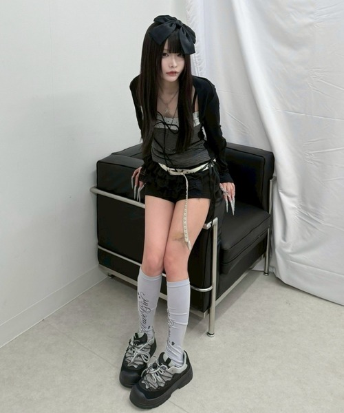 Never mind the XU / Chikashitsu+（ネバーマインド ザ エックスユー / チカシツプラス）の「【nmtc+】bolero tight dot tops / 【エヌエムティーシープラス】ボレロタイトドット長袖Ｔシャツ <着用動画あり>（Tシャツ/カットソー・レディース・グレー/ブラック・ONE SIZE）」の11枚目の写真