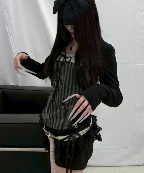 Never mind the XU / Chikashitsu+（ネバーマインド ザ エックスユー / チカシツプラス）の「【nmtc+】bolero tight dot tops / 【エヌエムティーシープラス】ボレロタイトドット長袖Ｔシャツ <着用動画あり>（Tシャツ/カットソー・レディース・グレー/ブラック・ONE SIZE）」の14枚目の写真