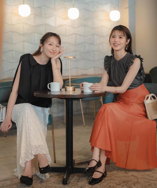 NATURAL BEAUTY BASIC(ナチュラルビューティーベーシック)の「【sweet掲載】【ちょうど、いい服】ときめきリボンブラウス(シャツ/ブラウス・レディース・オフホワイト/ブラック/レッド/ブルー・MEDIUM/SMALL)」の19枚目の写真