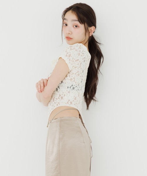 SENEE(セニー)の「lace bodysuit tops(レースボディスーツトップス)(Tシャツ/カットソー・レディース・ブラック/アイボリー・FREE)」の3枚目の写真