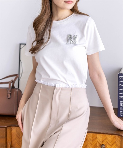 CLEAR BASIC（クリアベーシック）の「【4色展開】ビジューロゴTシャツ［骨格ストレート／きれいめ／シンプル／大人カジュアル／フェミニン］（Tシャツ/カットソー・レディース・サックスブルー/グレー/オフホワイト/ブラック・F）」の2枚目の写真