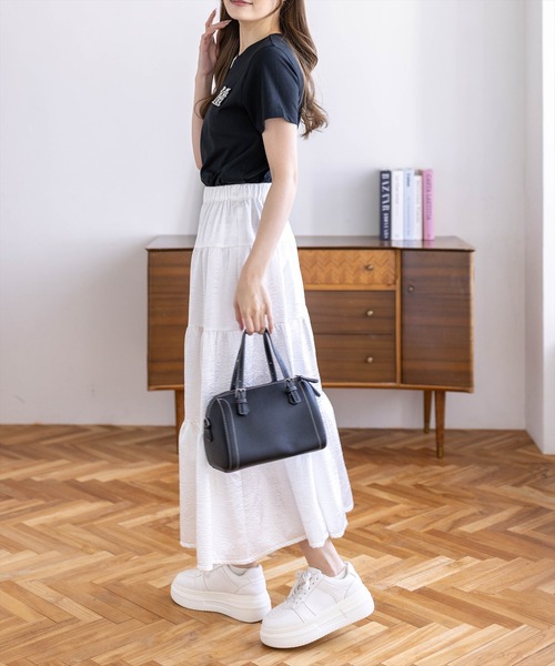 CLEAR BASIC（クリアベーシック）の「【4色展開】ビジューロゴTシャツ［骨格ストレート／きれいめ／シンプル／大人カジュアル／フェミニン］（Tシャツ/カットソー・レディース・サックスブルー/グレー/オフホワイト/ブラック・F）」の6枚目の写真