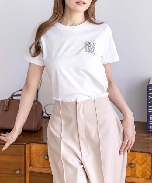 CLEAR BASIC（クリアベーシック）の「【4色展開】ビジューロゴTシャツ［骨格ストレート／きれいめ／シンプル／大人カジュアル／フェミニン］（Tシャツ/カットソー・レディース・サックスブルー/グレー/オフホワイト/ブラック・F）」の8枚目の写真
