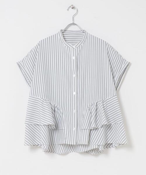 URBAN RESEARCH Sonny Label(アーバンリサーチサニーレーベル)の「『WEB限定』バンドカラーフリルストライプ半袖シャツ(シャツ/ブラウス・レディース・ブルー系その他/ブラウン系その他/ホワイト系その他・FREE)」の11枚目の写真