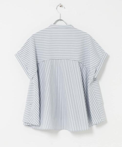URBAN RESEARCH Sonny Label（アーバンリサーチサニーレーベル）の「『WEB限定』バンドカラーフリルストライプ半袖シャツ（シャツ/ブラウス・レディース・ブルー系その他/ブラウン系その他/ホワイト系その他・FREE）」の6枚目の写真