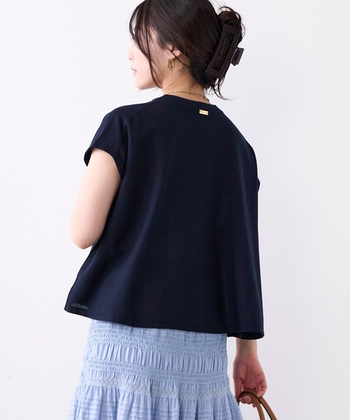 MICA&DEAL(マイカ&ディール)の「フレアショートニットプルオーバー(ニット/セーター・レディース・グレイッシュベージュ/ネイビー/ブラウン/サックスブルー・FREE)」の22枚目の写真