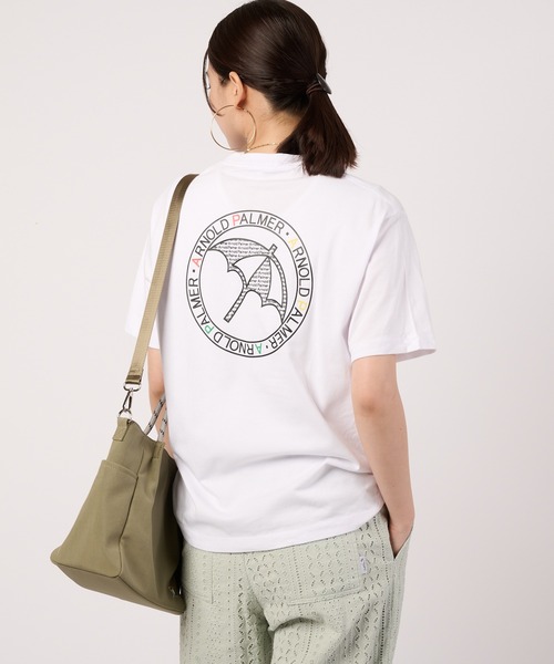 Arnold Palmer(アーノルドパーマー)の「シェア アソート グラフィック Tシャツ(Tシャツ/カットソー・レディース・レッド/サックスブルー/ホワイト/ブラック・LL/L/M/S/XS)」の2枚目の写真