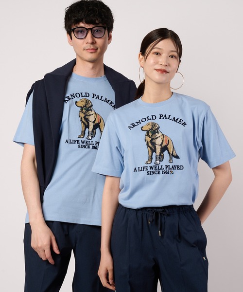 Arnold Palmer(アーノルドパーマー)の「シェア アソート グラフィック Tシャツ(Tシャツ/カットソー・レディース・レッド/サックスブルー/ホワイト/ブラック・LL/L/M/S/XS)」の1枚目の写真