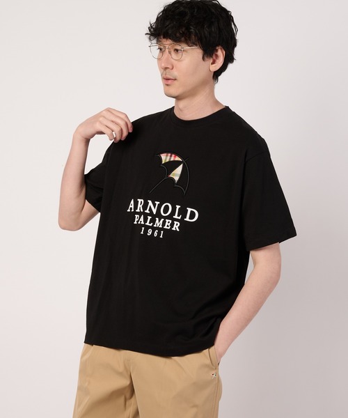 Arnold Palmer(アーノルドパーマー)の「シェア アソート グラフィック Tシャツ(Tシャツ/カットソー・レディース・レッド/サックスブルー/ホワイト/ブラック・LL/L/M/S/XS)」の3枚目の写真
