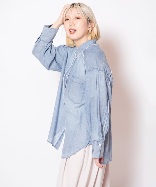 OSMOSIS（オズモーシス）の「シアーデニムシャツ（シャツ/ブラウス・レディース・ブラック/ブルー・ONE SIZE）」の20枚目の写真