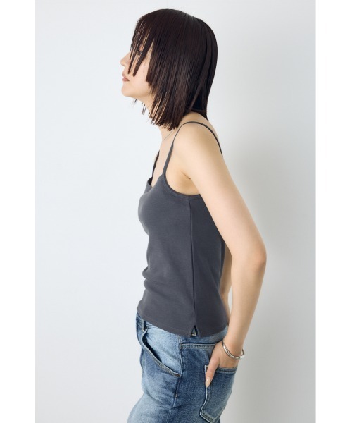 AZUL by moussy(アズールバイマウジー)の「カップ付リブキャミソール パット付き 1枚で着れる◎ 夏服 春服(キャミソール・レディース・アイボリー/ライトブラック/ライトブルー・SMALL/MEDIUM)」の13枚目の写真