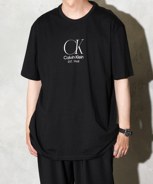 Calvin Klein(カルバン・クライン)の「Calvin Klein カルバンクライン / PRINTED LOGO TEE ロゴTシャツ(Tシャツ/カットソー・メンズ・その他1/ブラック系その他/ブラック系その他2/その他2/ブラック/ブラック系その他3・MEDIUM/LARGE/X-LARGE/SMALL)」の7枚目の写真
