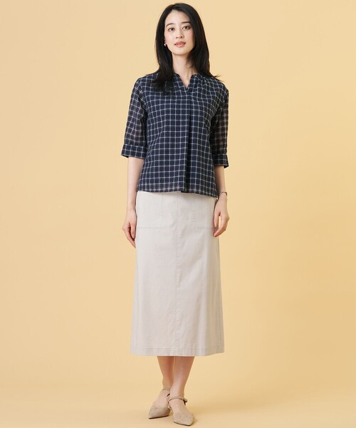 J.PRESS(ジェイプレス)の「シズルチェック バンドカラー カットソー(Tシャツ/カットソー・レディース・ネイビー系3/ベージュ系3/ダークグリーン系3・LARGE/MEDIUM)」の7枚目の写真