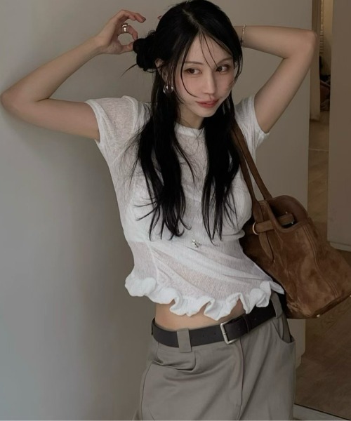 Aelina(エリナ)の「クルーネックフリルTシャツ(Tシャツ/カットソー・レディース・ネイビー/グリーン/ホワイト/ピンク・FREE)」の1枚目の写真