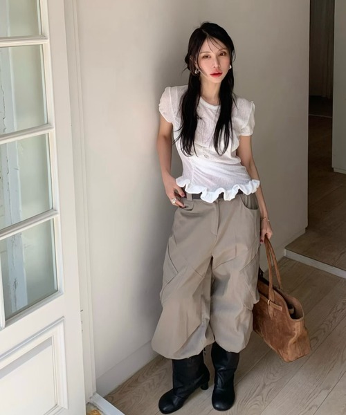 Aelina(エリナ)の「クルーネックフリルTシャツ(Tシャツ/カットソー・レディース・ネイビー/グリーン/ホワイト/ピンク・FREE)」の9枚目の写真