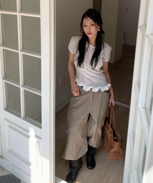 Aelina(エリナ)の「クルーネックフリルTシャツ(Tシャツ/カットソー・レディース・ネイビー/グリーン/ホワイト/ピンク・FREE)」の12枚目の写真