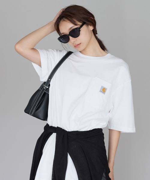Carhartt(カーハート)の「【Carhartt/カーハート】ヘビーウェイト オーバーサイズ ポケットTシャツ ユニセックス コットン 半袖Tシャツ(Tシャツ/カットソー・レディース・ブラック/チャコールグレー/ベージュ/ホワイト/ネイビー/グレー・L/M/XL)」の8枚目の写真