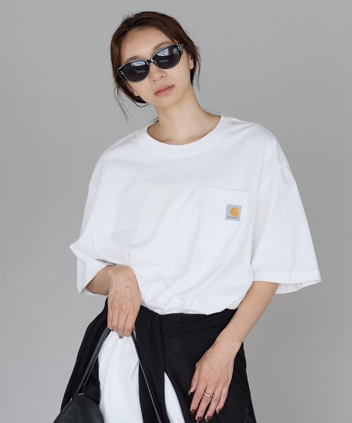 Carhartt(カーハート)の「【Carhartt/カーハート】ヘビーウェイト オーバーサイズ ポケットTシャツ ユニセックス コットン 半袖Tシャツ(Tシャツ/カットソー・レディース・ブラック/チャコールグレー/ベージュ/ホワイト/ネイビー/グレー・L/M/XL)」の13枚目の写真