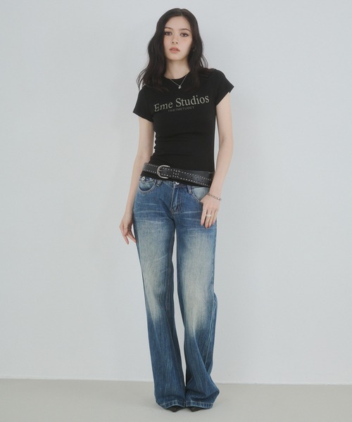 ENVYM(アンビー)の「バストロゴプリントTシャツ(Tシャツ/カットソー・レディース・ブラック/イエロー/ホワイト・FREE)」の6枚目の写真