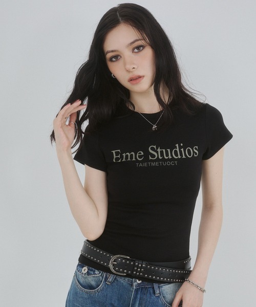 ENVYM(アンビー)の「バストロゴプリントTシャツ(Tシャツ/カットソー・レディース・ブラック/イエロー/ホワイト・FREE)」の13枚目の写真