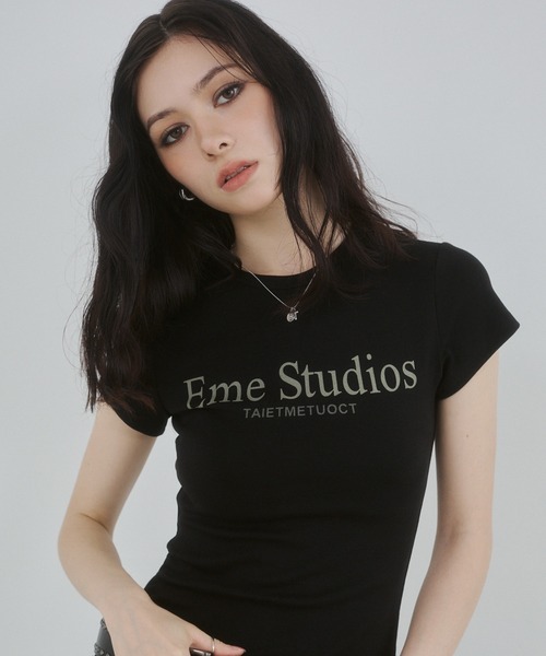 ENVYM(アンビー)の「バストロゴプリントTシャツ(Tシャツ/カットソー・レディース・ブラック/イエロー/ホワイト・FREE)」の15枚目の写真