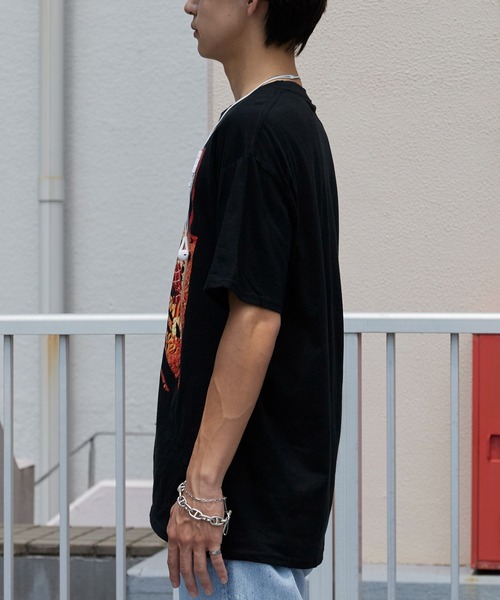 ROOPTOKYO(ループトウキョウ)の「KORN/コーン UNISEX T-SHIRT: SHADOW PLAYGROUND (BLACK) バンドTシャツ プリントTシャツ 半袖 クルーネック ロック ストリート メンズ レディース 秋 秋服 2026年秋冬(Tシャツ/カットソー・メンズ・ブラック・S/M/L/XL)」の15枚目の写真