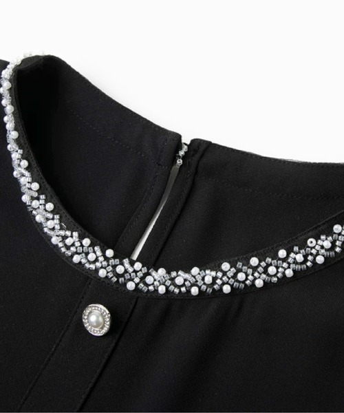 LA POMME petit(ラポミ・プチ)の「Beads Flare Top Long Skirt Set Up(セットアップ・レディース・ブラック・LARGE/MEDIUM/SMALL)」の4枚目の写真